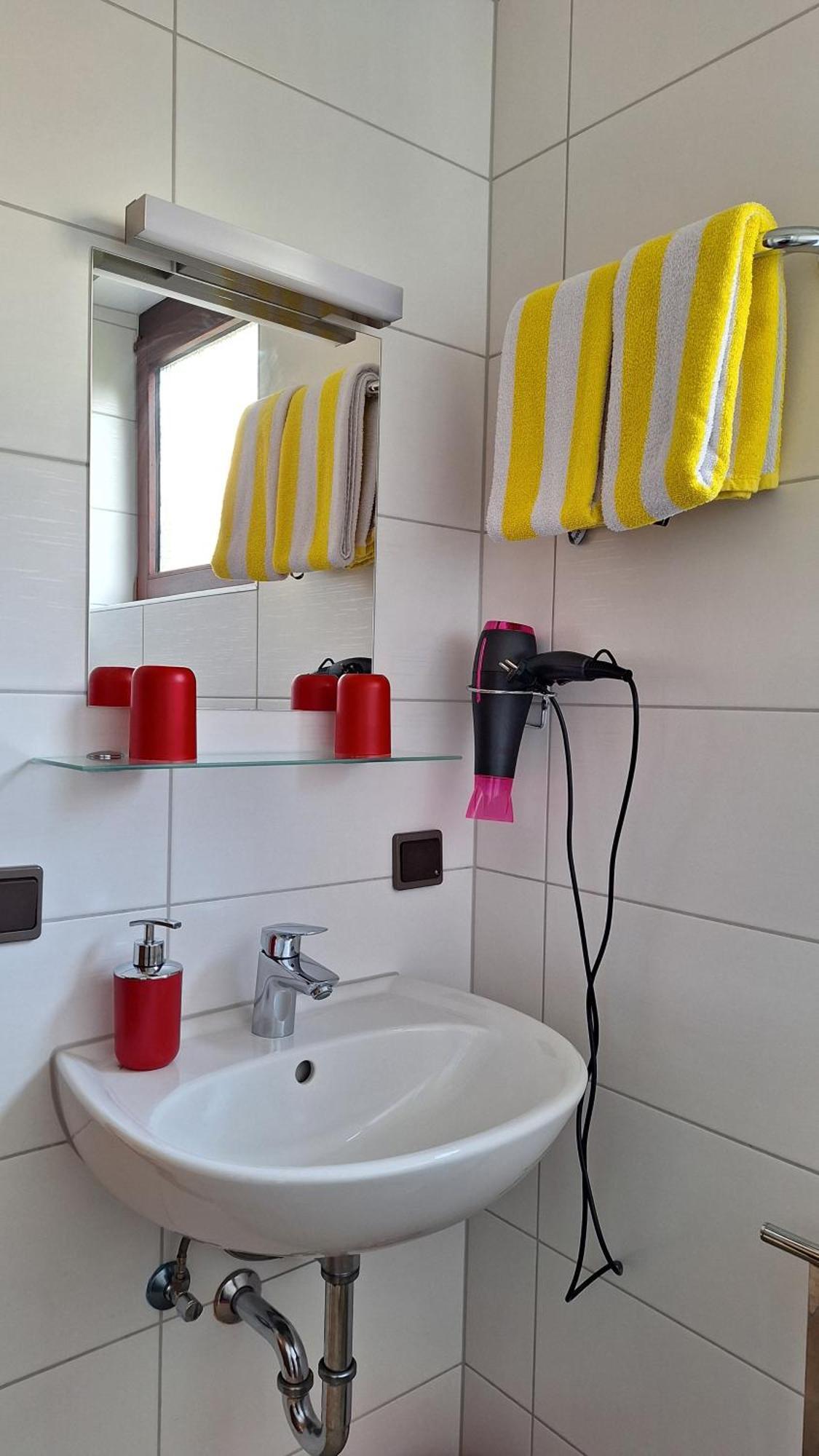 Hotel Garni Sebastian Kirrweiler  Kültér fotó