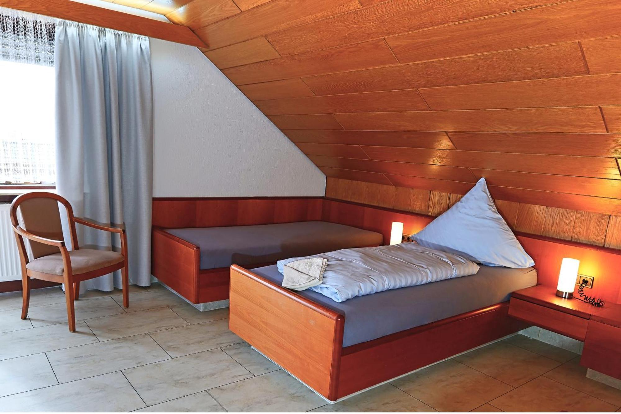 Hotel Garni Sebastian Kirrweiler  Kültér fotó